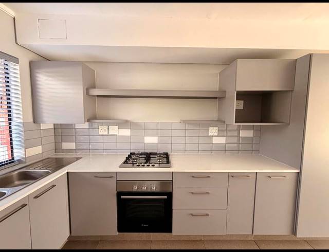 2 BEDROOM PROPERTY TO RENT IN OLYMPUS AH